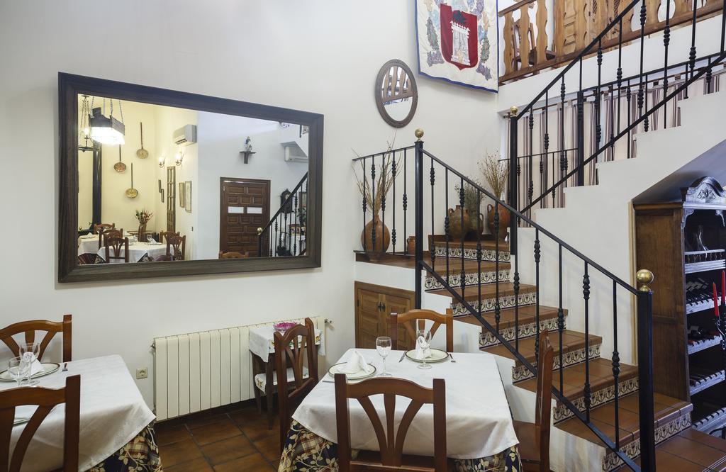 La Casa Del Tio Venancio Guest House Caracenilla Eksteriør bilde