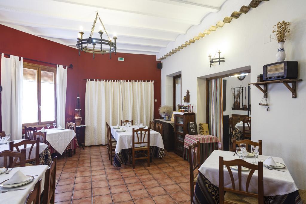 La Casa Del Tio Venancio Guest House Caracenilla Eksteriør bilde
