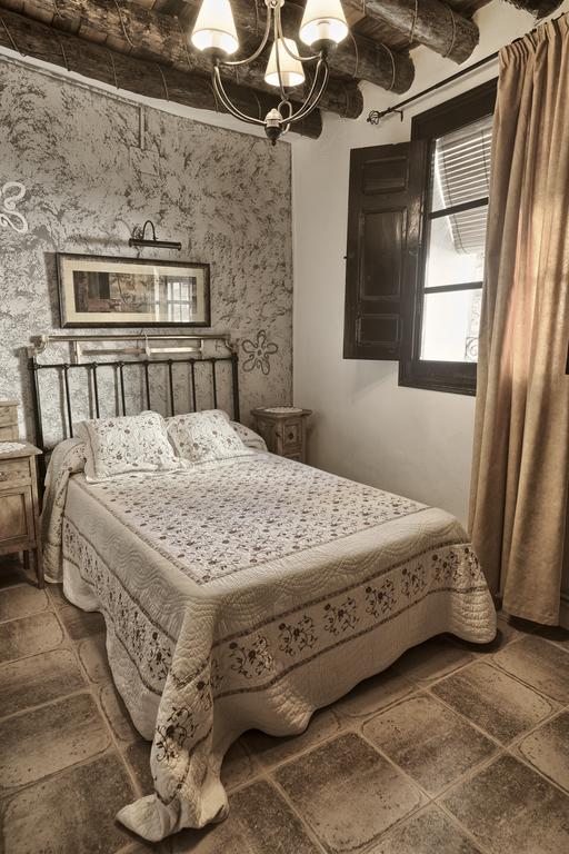 La Casa Del Tio Venancio Guest House Caracenilla Rom bilde