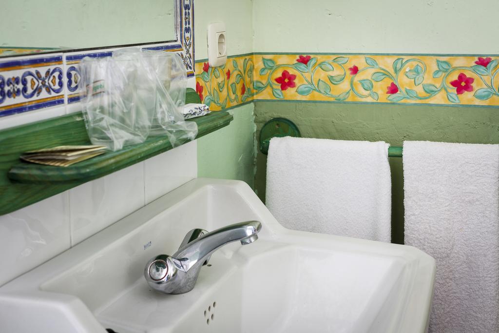 La Casa Del Tio Venancio Guest House Caracenilla Rom bilde
