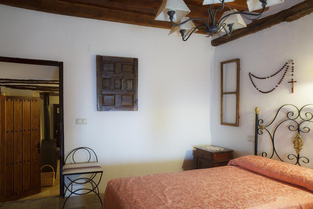La Casa Del Tio Venancio Guest House Caracenilla Eksteriør bilde